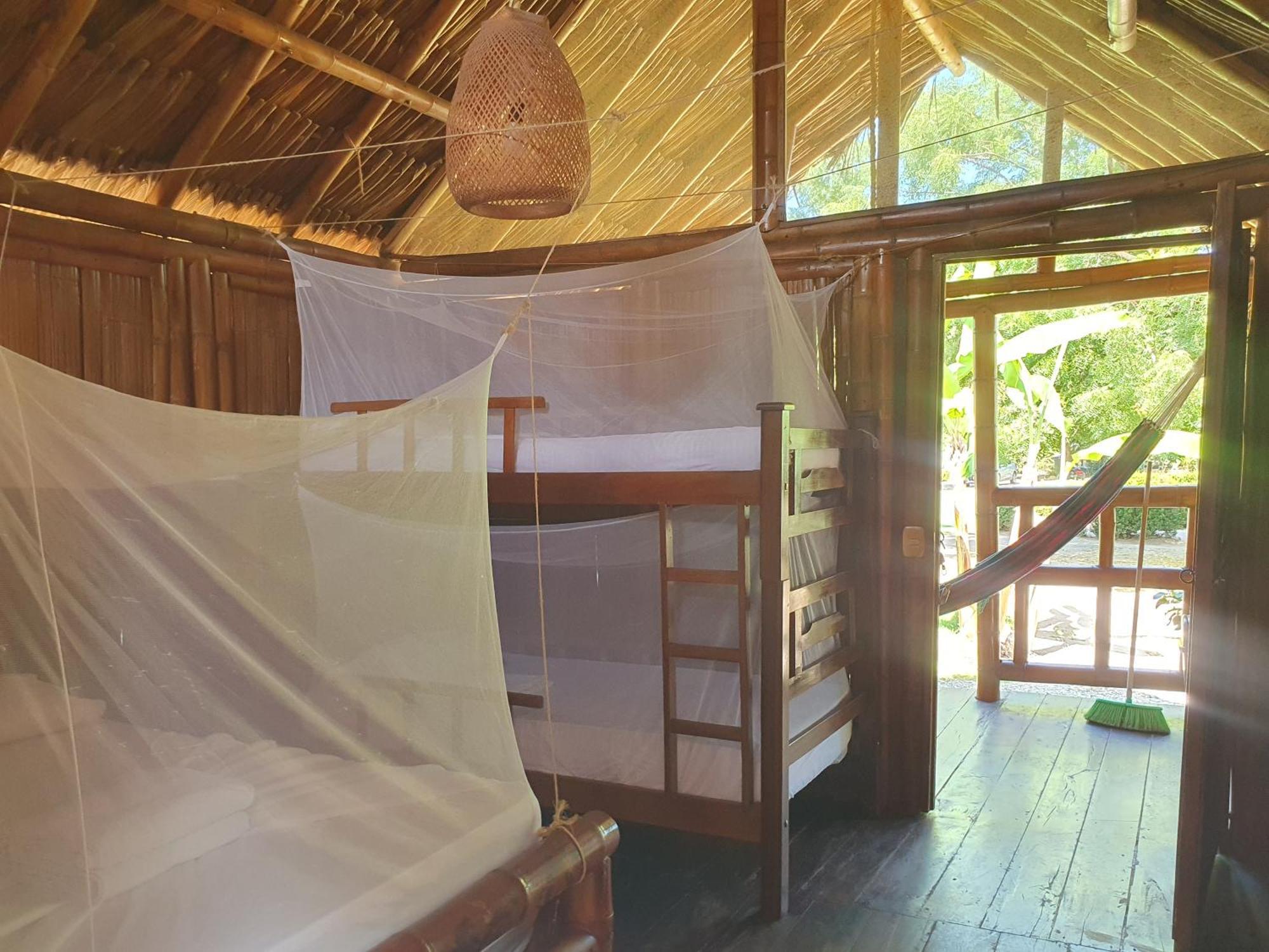 Hostal La Finquita Palomino Dış mekan fotoğraf